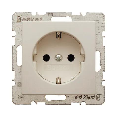 Hager Berker Wandcontactdoos 1Voudig Serie S1 Créme Inbouw Randaarde